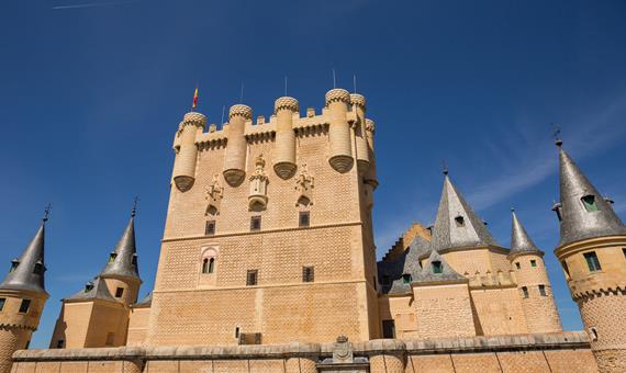 阿卡爾薩城堡 Alcázar Castle